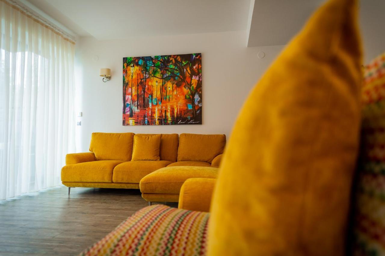 Luxapartment โปยานาบราซอฟ ภายนอก รูปภาพ