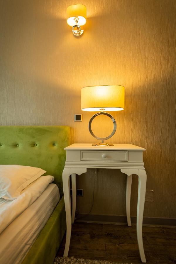 Luxapartment โปยานาบราซอฟ ภายนอก รูปภาพ